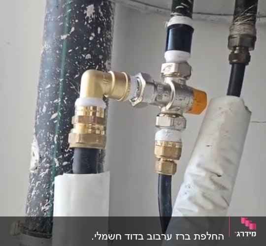 צנרת וחיבורים במערכת סולארית